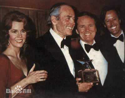 彼得·方达(Peter Fonda)家庭性感图片图集