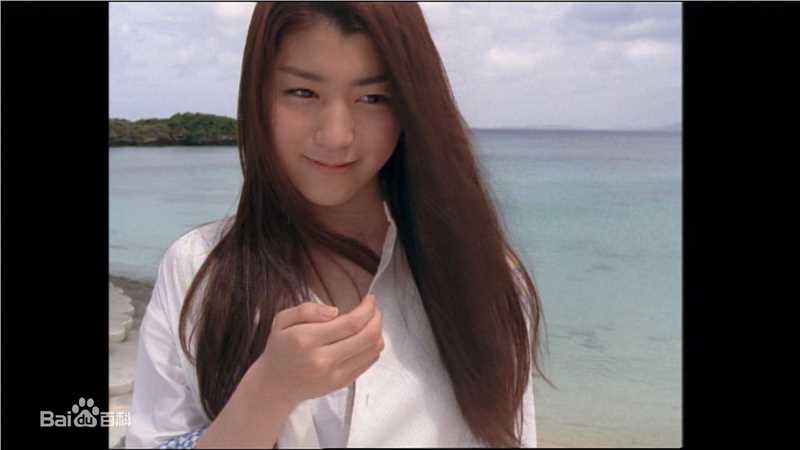 成海璃子(なるみ りこ/ Riko Narumi/塚本璃子（本名）)图片生活照相册