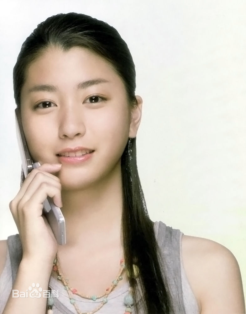 成海璃子(なるみ りこ/ Riko Narumi/塚本璃子（本名）)图片生活照相册