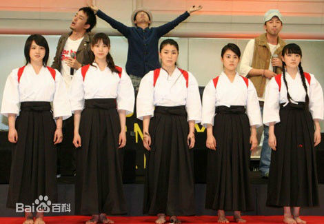 成海璃子(なるみ りこ/ Riko Narumi/塚本璃子（本名）)出席活动壁纸壁纸