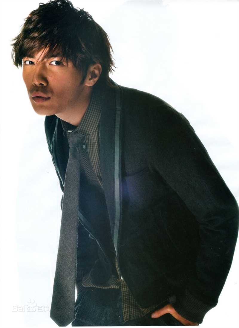 成宫宽贵(成宮寛貴（Hiroki Narimiya、なりみや ひろき）)杂志摄影照片