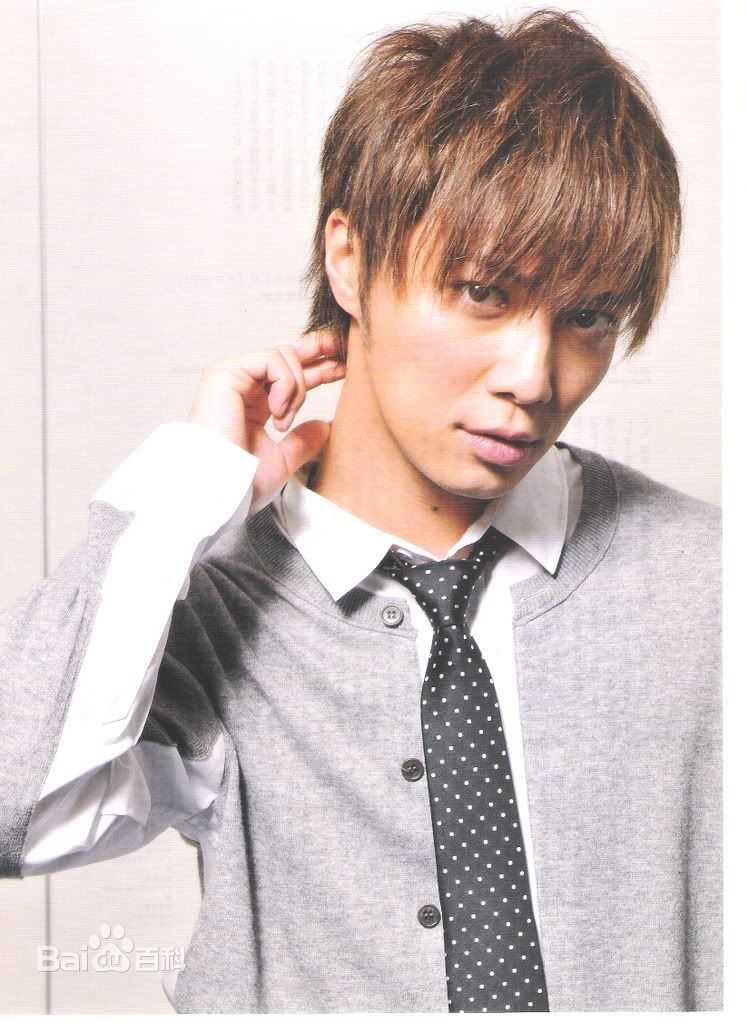 成宫宽贵(成宮寛貴（Hiroki Narimiya、なりみや ひろき）)杂志摄影照片