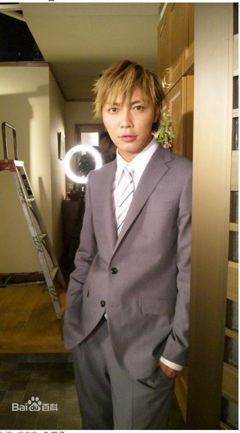 最优质成宫宽贵(成宮寛貴（Hiroki Narimiya、なりみや ひろき）)精彩图册