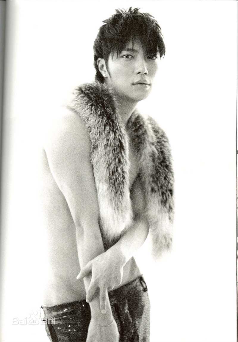 成宫宽贵(成宮寛貴（Hiroki Narimiya、なりみや ひろき）)精彩图册