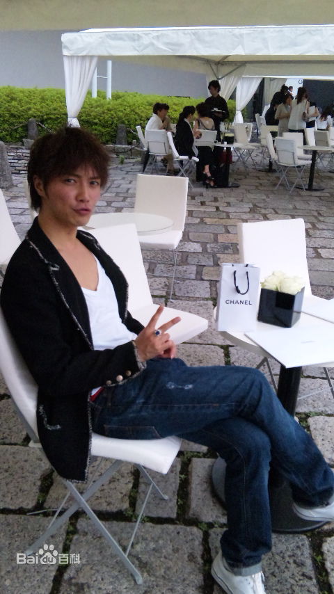 成宫宽贵(成宮寛貴（Hiroki Narimiya、なりみや ひろき）)精彩图册