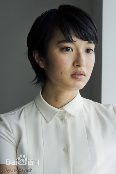 门胁麦(門脇麦（Kadowaki Mugi ）)最优质杂志相册