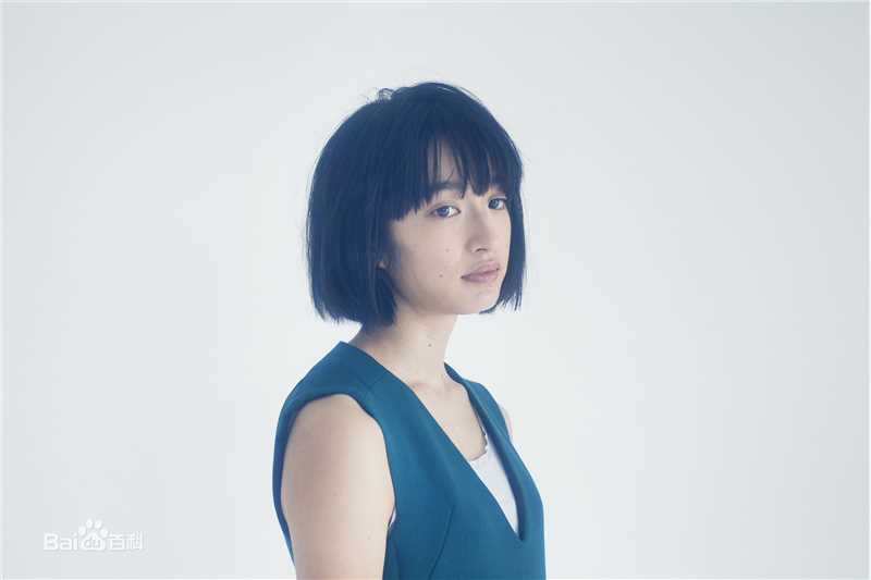 门胁麦(門脇麦（Kadowaki Mugi ）)最优质杂志相册