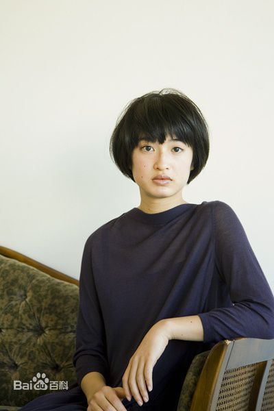 门胁麦(門脇麦（Kadowaki Mugi ）)最优质杂志相册