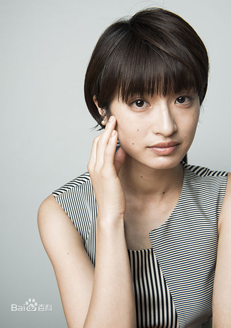 门胁麦(門脇麦（Kadowaki Mugi ）)最优质杂志相册