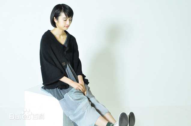 门胁麦(門脇麦（Kadowaki Mugi ）)最优质杂志相册