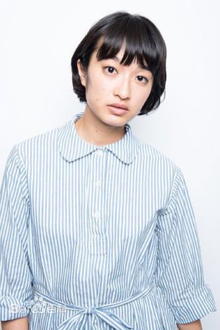 门胁麦(門脇麦（Kadowaki Mugi ）)最优质杂志相册