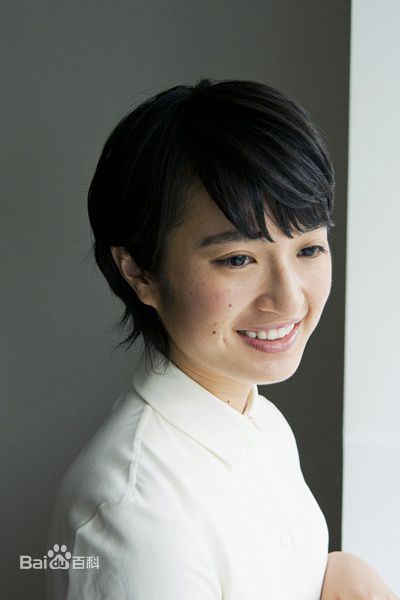 门胁麦(門脇麦（Kadowaki Mugi ）)最优质杂志相册