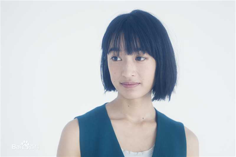 门胁麦(門脇麦（Kadowaki Mugi ）)最优质杂志相册