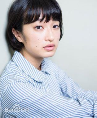 门胁麦(門脇麦（Kadowaki Mugi ）)最优质杂志相册