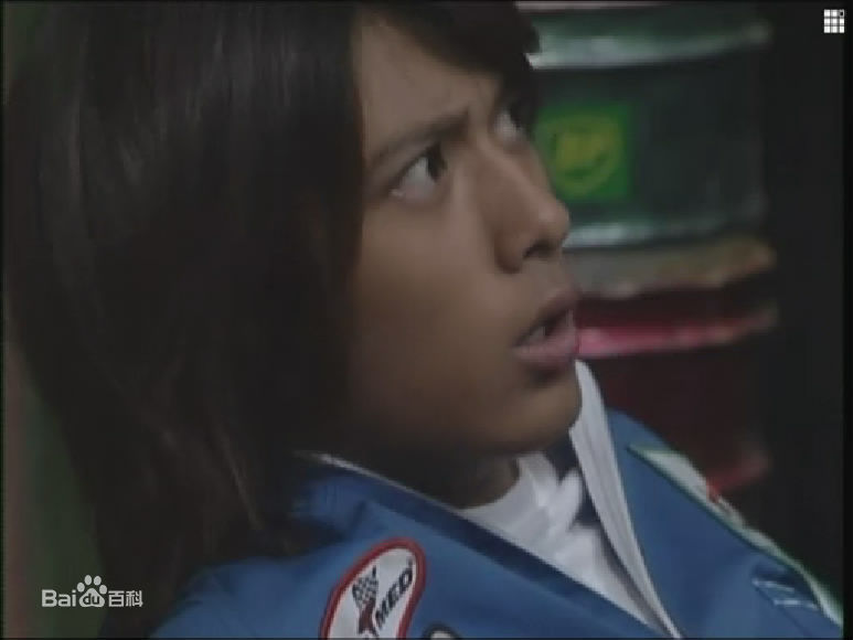 速水重道(速水もこみち、Mocomichi Hayami)辣妹逮捕令-截图-773X580P前后照片