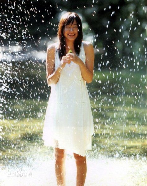 新垣结衣(新垣結衣（あらがき ゆい）、Aragaki Yui)前后照片