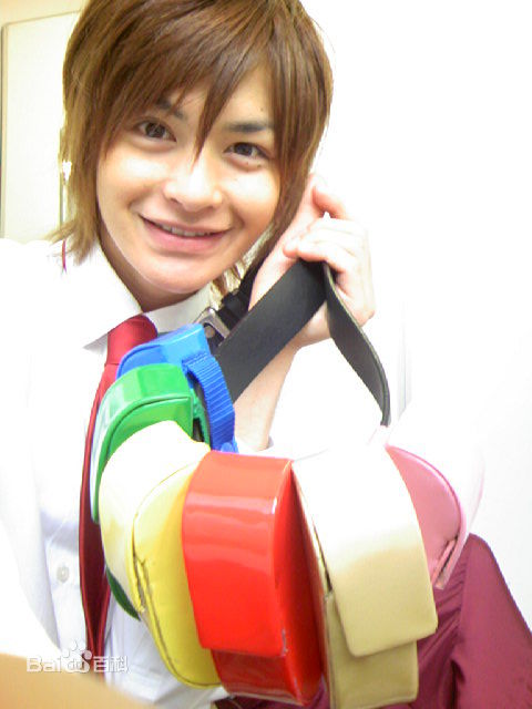 最新濑户康史(瀬戸康史（せと こうじ、Seto Kouji）)性感图片