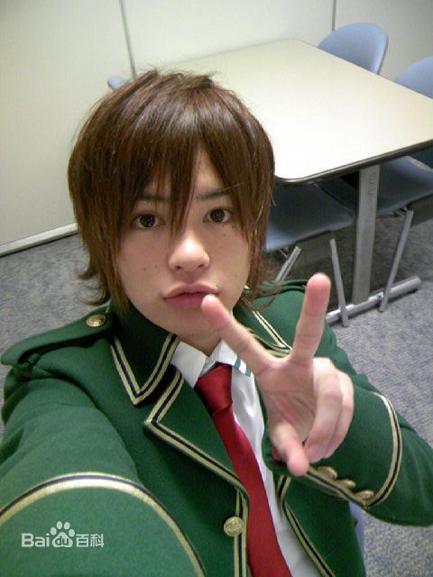 濑户康史(瀬戸康史（せと こうじ、Seto Kouji）)性感图片图集