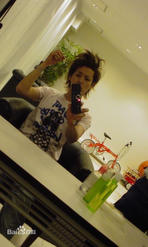 濑户康史(瀬戸康史（せと こうじ、Seto Kouji）)性感图片图集