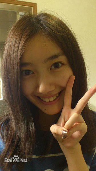 南波瑠(Haru)波瑠长发图片素颜照相册