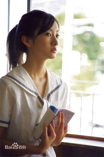 南波瑠(Haru)波瑠长发图片素颜照相册