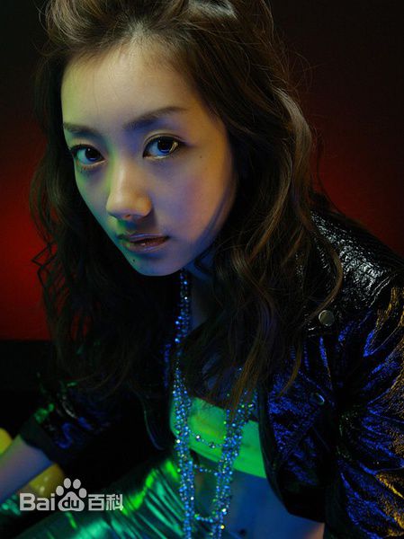 南波瑠(Haru)波瑠长发图片素颜照相册