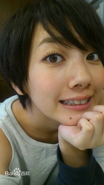 南波瑠(Haru)短发生活照图册