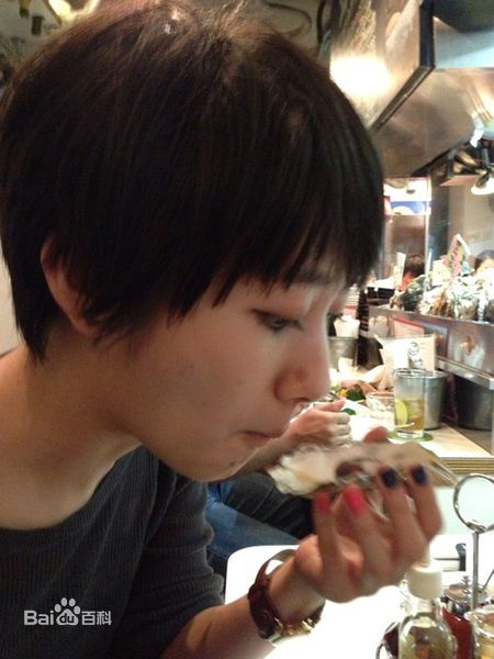 南波瑠(Haru)短发生活照图册