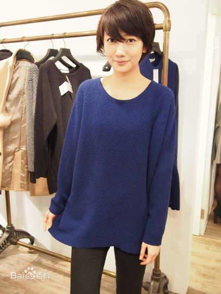 南波瑠(Haru)短发生活照图册