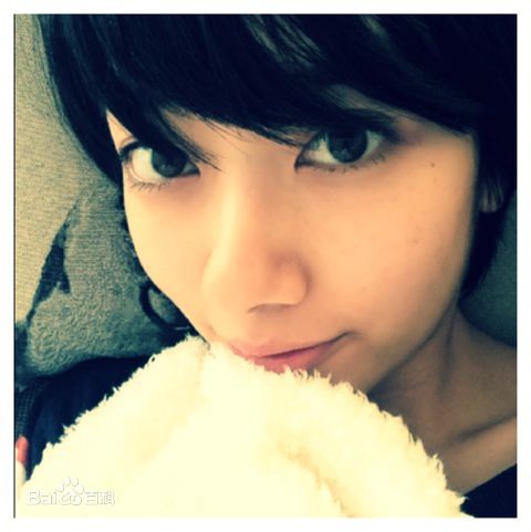 南波瑠(Haru)短发生活照图册