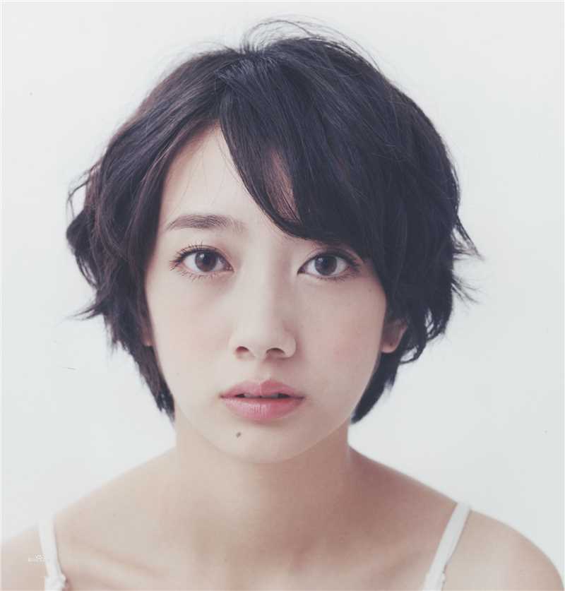 南波瑠(Haru)短发生活照图册