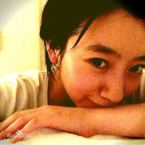 南波瑠(Haru)短发生活照图册