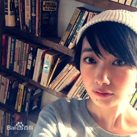 南波瑠(Haru)短发生活照图册