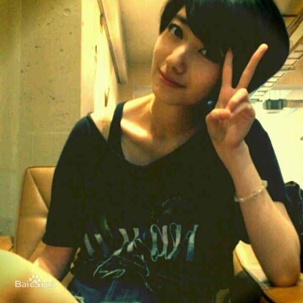 南波瑠(Haru)短发生活照图册