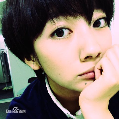 南波瑠(Haru)短发生活照图册