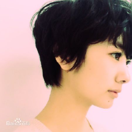 南波瑠(Haru)短发生活照图册