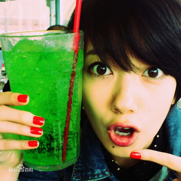 南波瑠(Haru)短发生活照图册