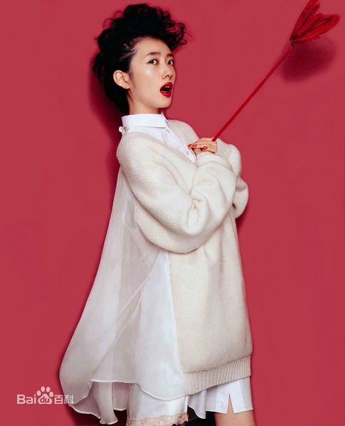 南波瑠(Haru)最新短发杂志壁纸