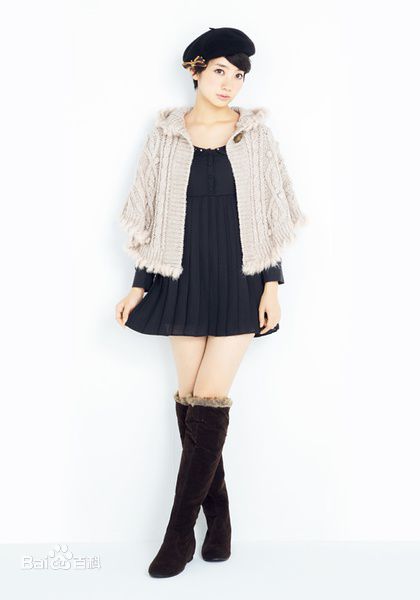 南波瑠(Haru)最新短发杂志壁纸