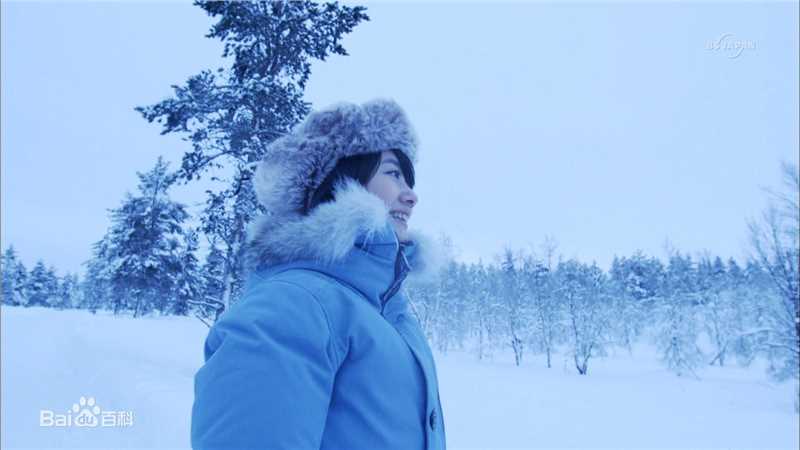 南波瑠(Haru)最新短发杂志壁纸