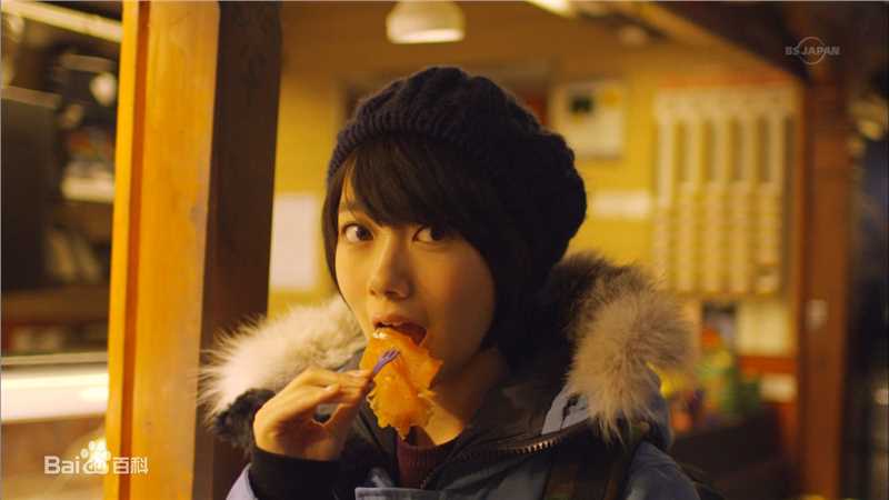 南波瑠(Haru)最新短发杂志壁纸