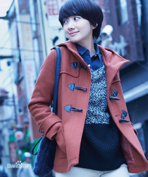 南波瑠(Haru)最新短发杂志壁纸