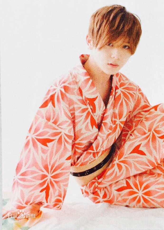 山田凉介(山田涼介，Ryosuke Yamada)最新杂志硬照壁纸