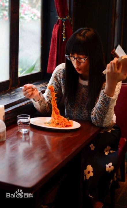 川口春奈(かわぐち　はるな)川口 春奈前后照片