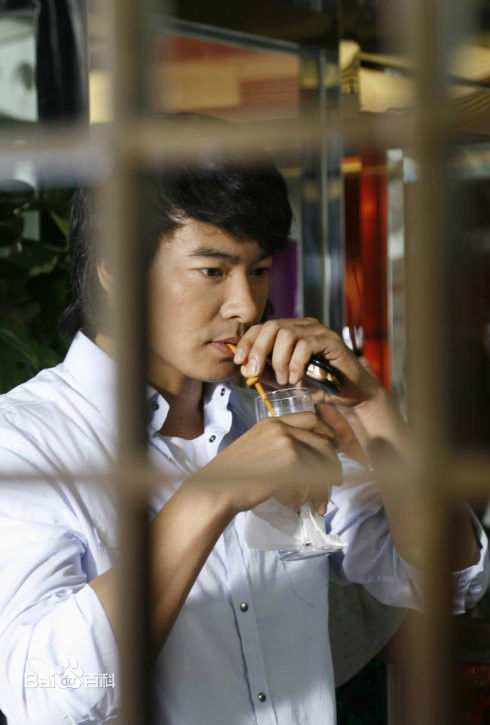 于波(Apollo)—现代电影最新剧照