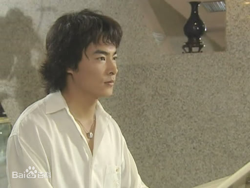 于波(Apollo)《水晶之恋》 精选剧照