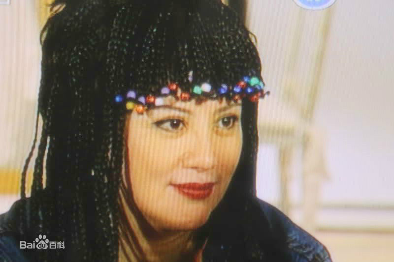 宫雪花香港一家人剧情图片图集