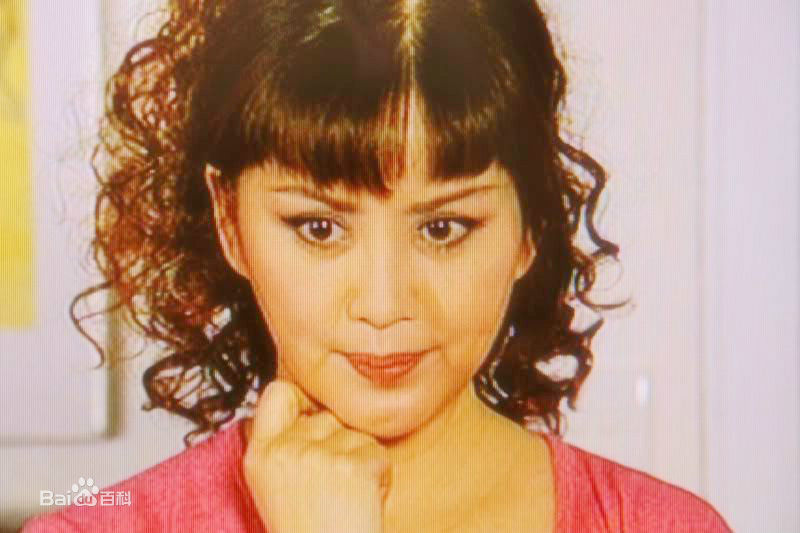 宫雪花香港一家人剧情图片图集