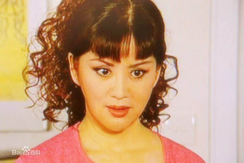 宫雪花香港一家人剧情图片图集