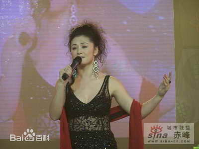 于月仙舞台演出照前后照片